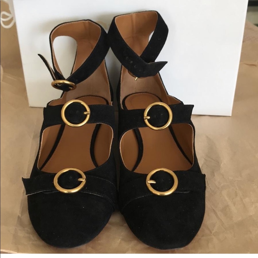 Chloe flat shoes, Preowned like new with tag
